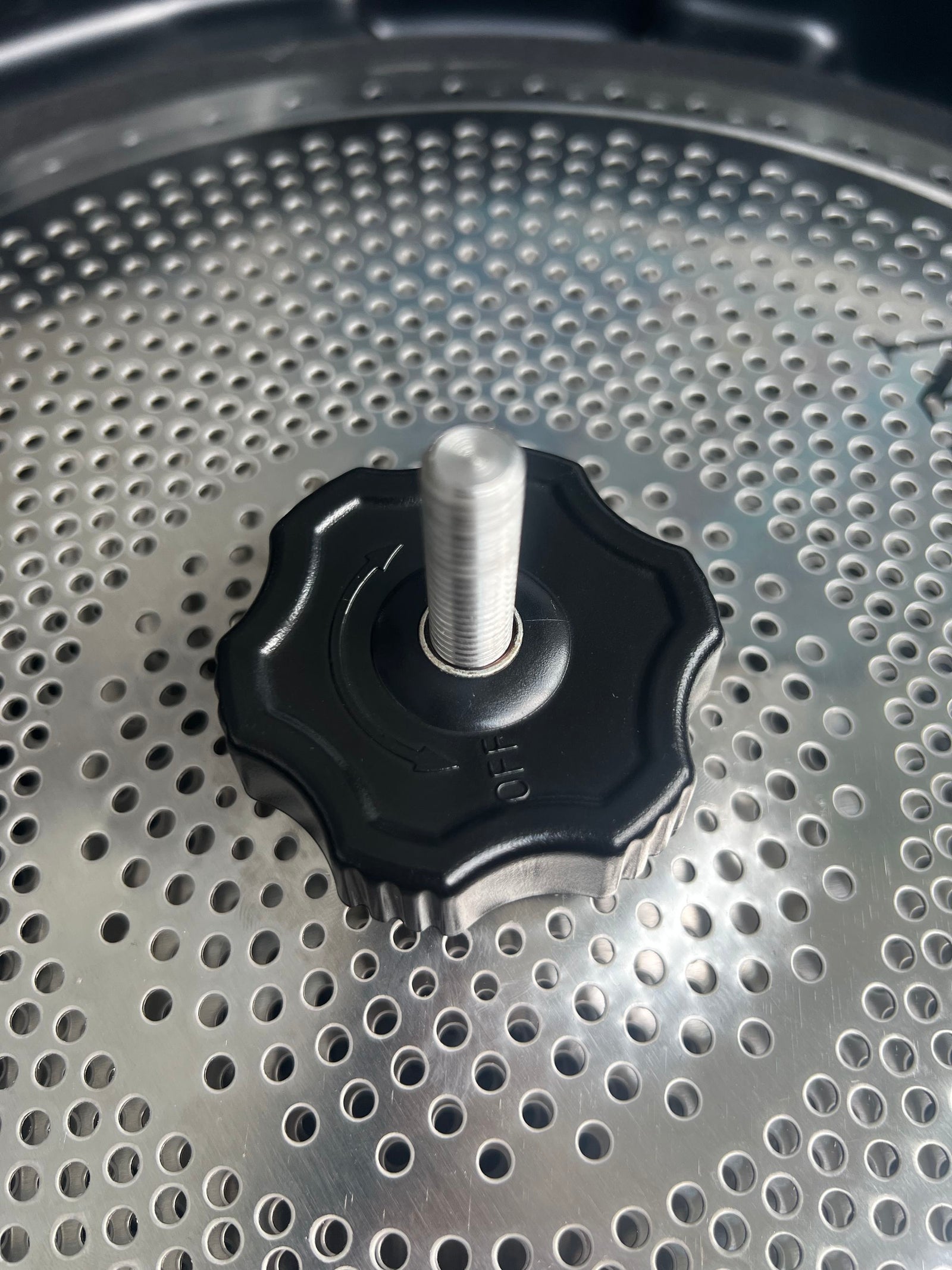 24" TAN Cymbal Hard Case with wheels for Cymbals & Round Drum Shield (DARUMA24-01A)