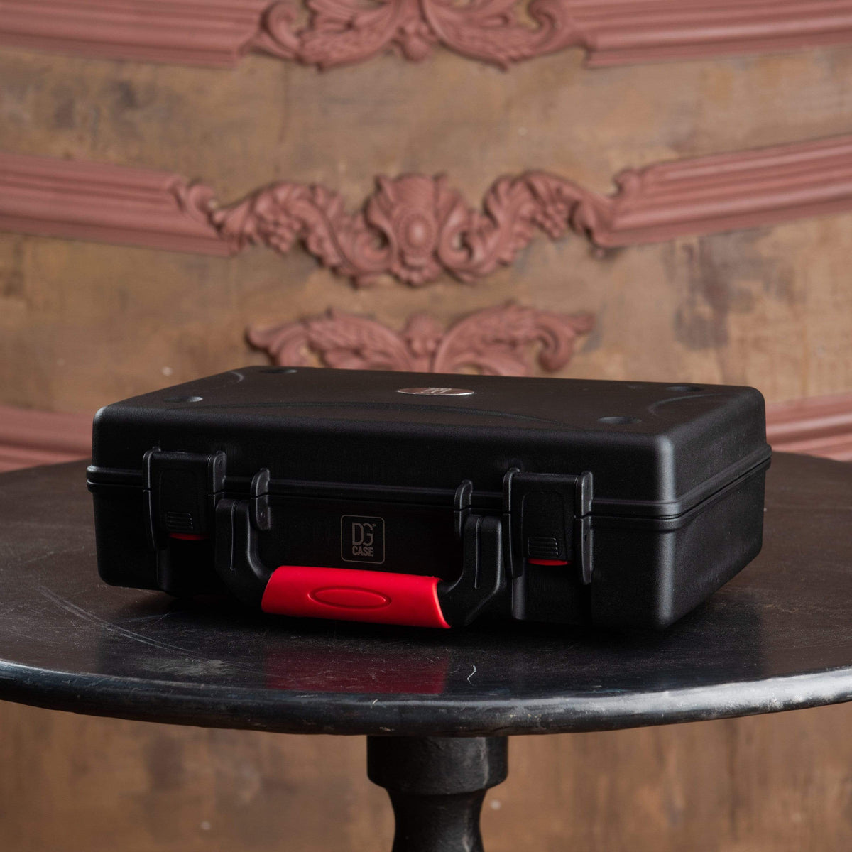 dgsusa hard case 14" SMALL Protector case DGCASE@10-02 | interior: 12.95 x 7.67 x 3.74 in